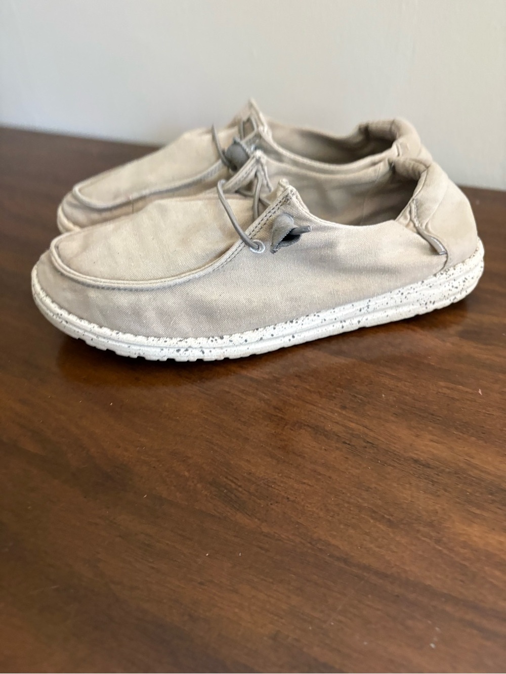 Hey Dude Shoes Wendy 9 Grey Loafers Casual Beachy Lounge